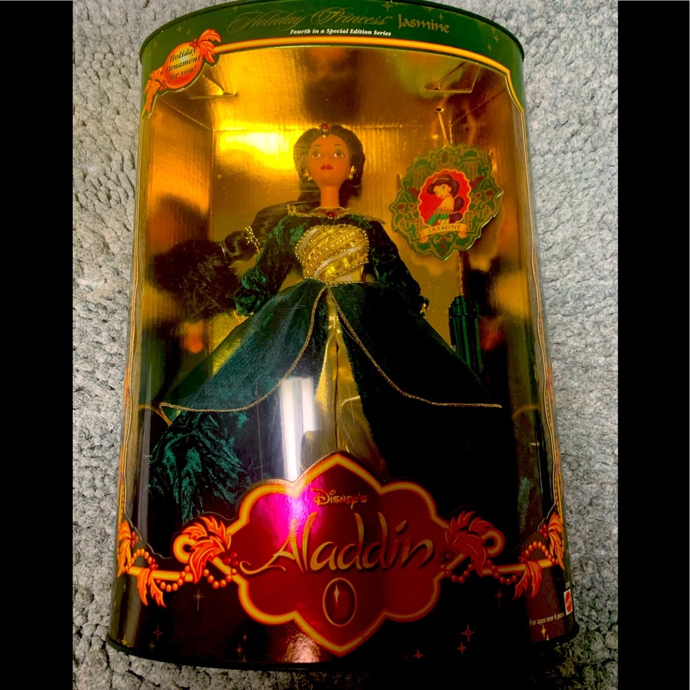 Jasmine Holiday Princess